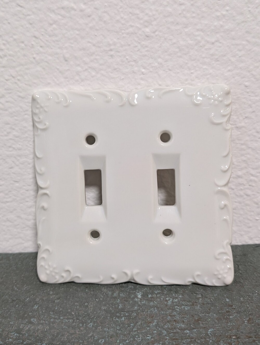 Freddi White Vintage Porcelain Double Light Switch Plate Cover Made in Japan